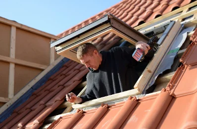 Pose de fenêtres de toit Velux à Caubeyres